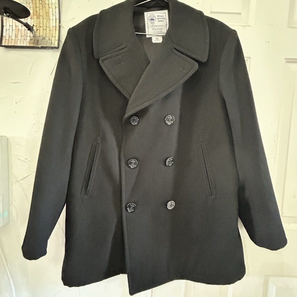US Navy Issued Peacoat Military Authentic Heavy Wool Mens 44 R USN Sterlingwear